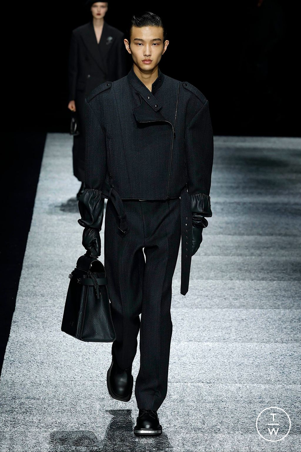 Fashion Week Milan Fall/Winter 2024 look 61 from the Emporio Armani collection menswear