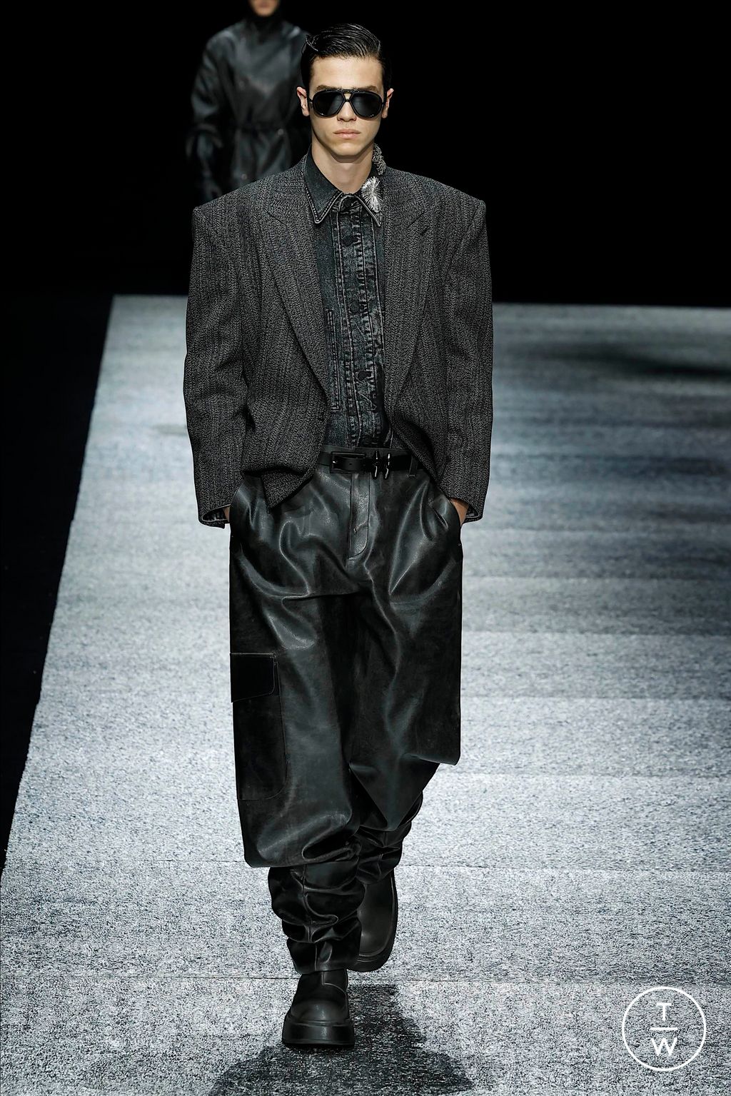 Fashion Week Milan Fall/Winter 2024 look 64 from the Emporio Armani collection 男装