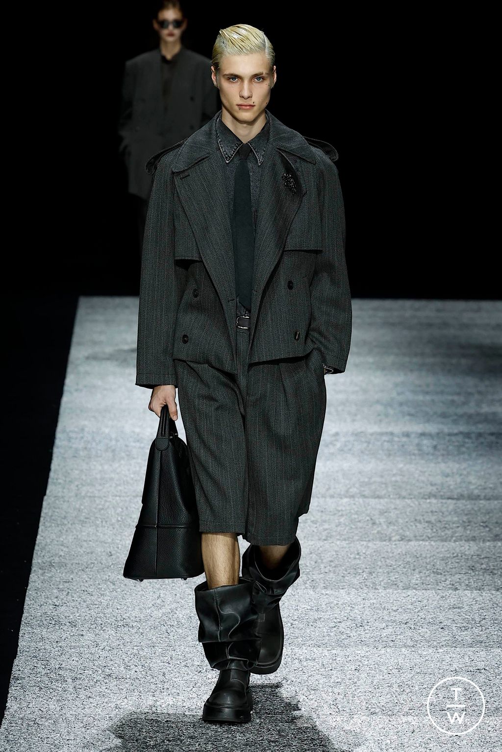 Fashion Week Milan Fall/Winter 2024 look 80 from the Emporio Armani collection menswear