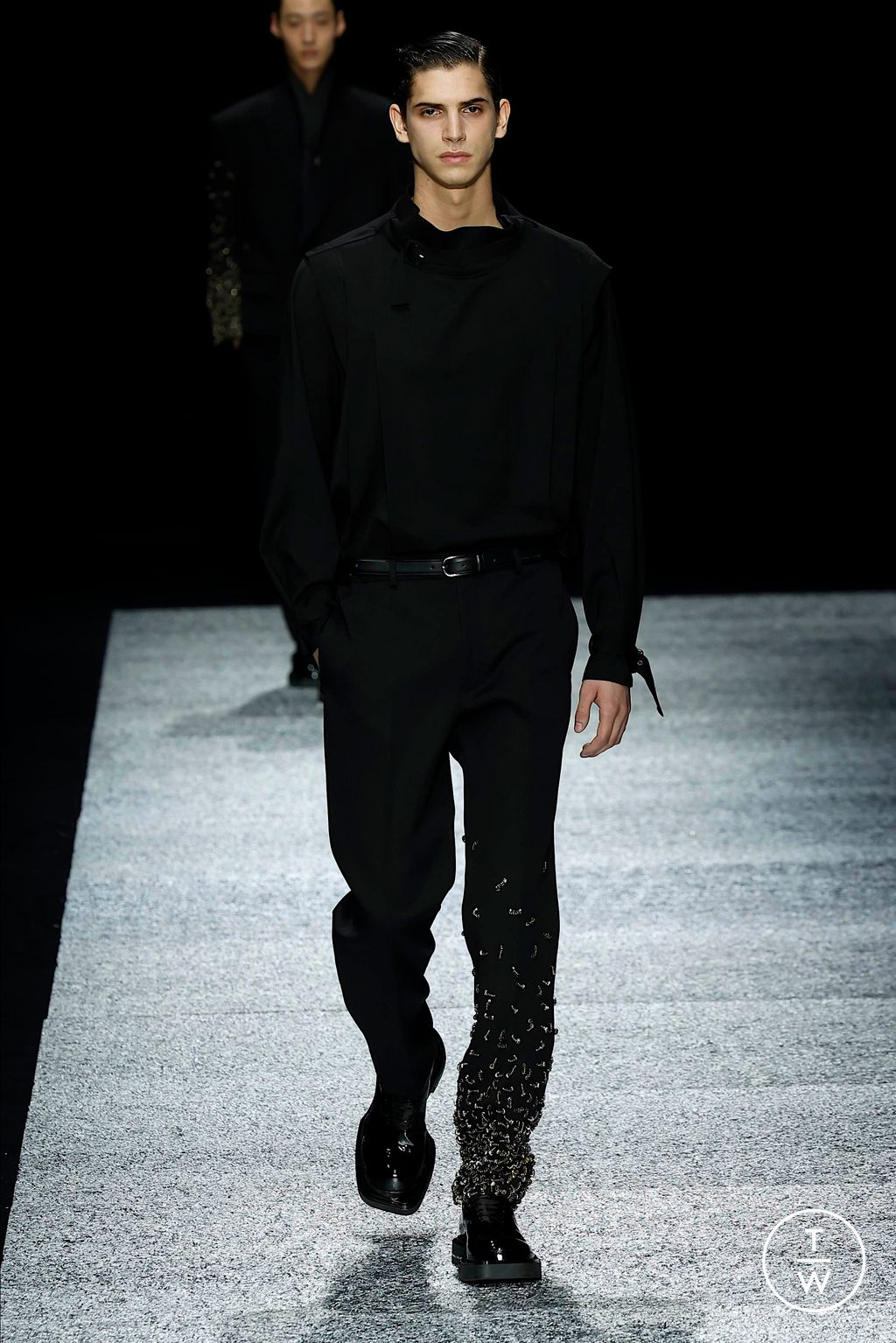 Fashion Week Milan Fall/Winter 2024 look 106 from the Emporio Armani collection menswear