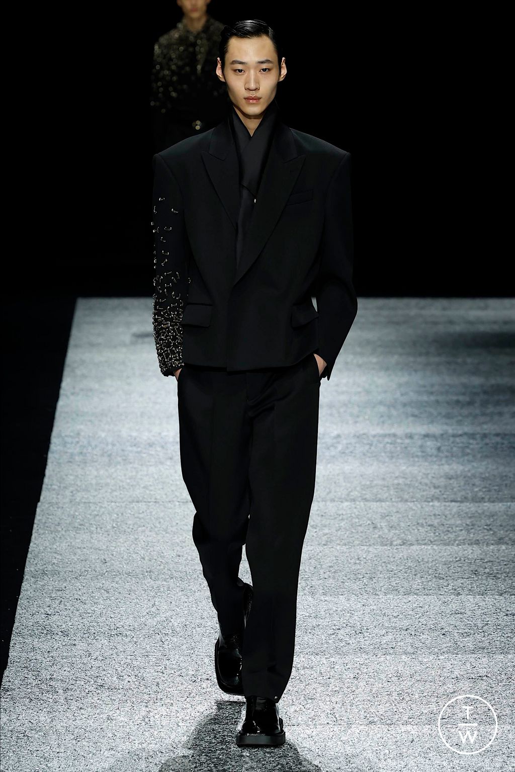 Fashion Week Milan Fall/Winter 2024 look 107 from the Emporio Armani collection menswear
