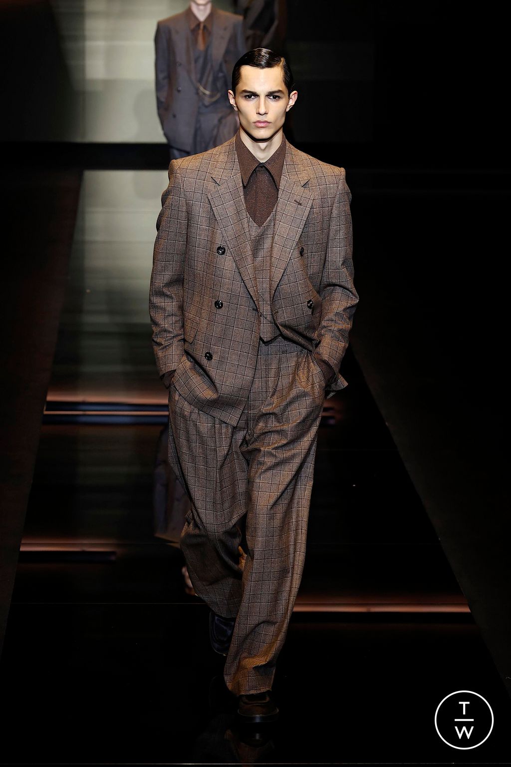 Fashion Week Milan Fall/Winter 2025 look 34 from the Emporio Armani collection menswear