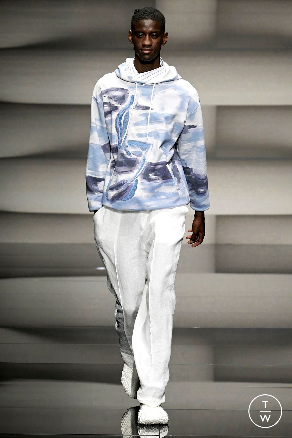 Fashion Week Milan Spring/Summer 2023 look 23 from the Emporio Armani collection menswear