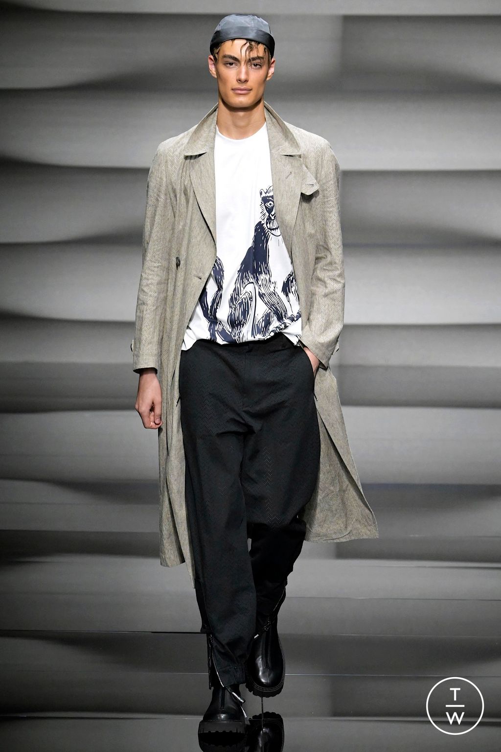 Fashion Week Milan Spring/Summer 2023 look 49 from the Emporio Armani collection menswear