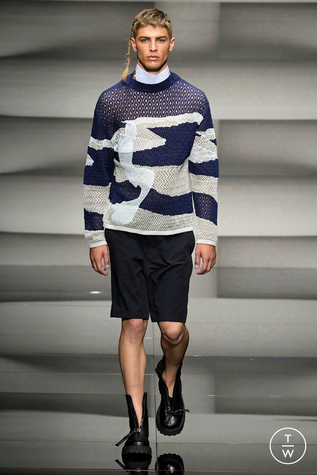 Fashion Week Milan Spring/Summer 2023 look 56 from the Emporio Armani collection menswear