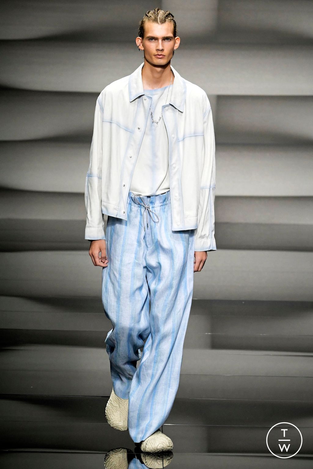 Fashion Week Milan Spring/Summer 2023 look 66 from the Emporio Armani collection menswear