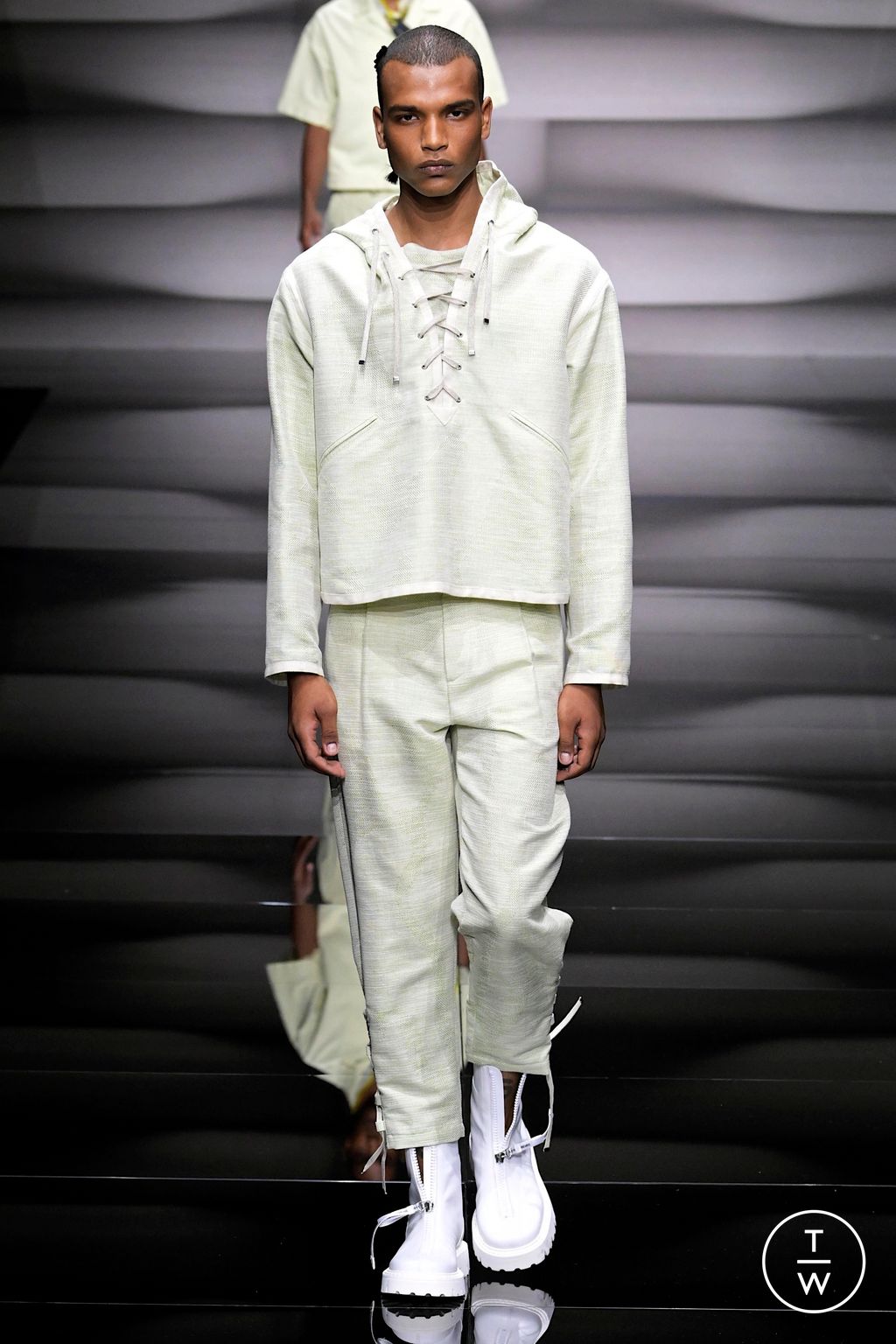 Fashion Week Milan Spring/Summer 2023 look 80 from the Emporio Armani collection menswear