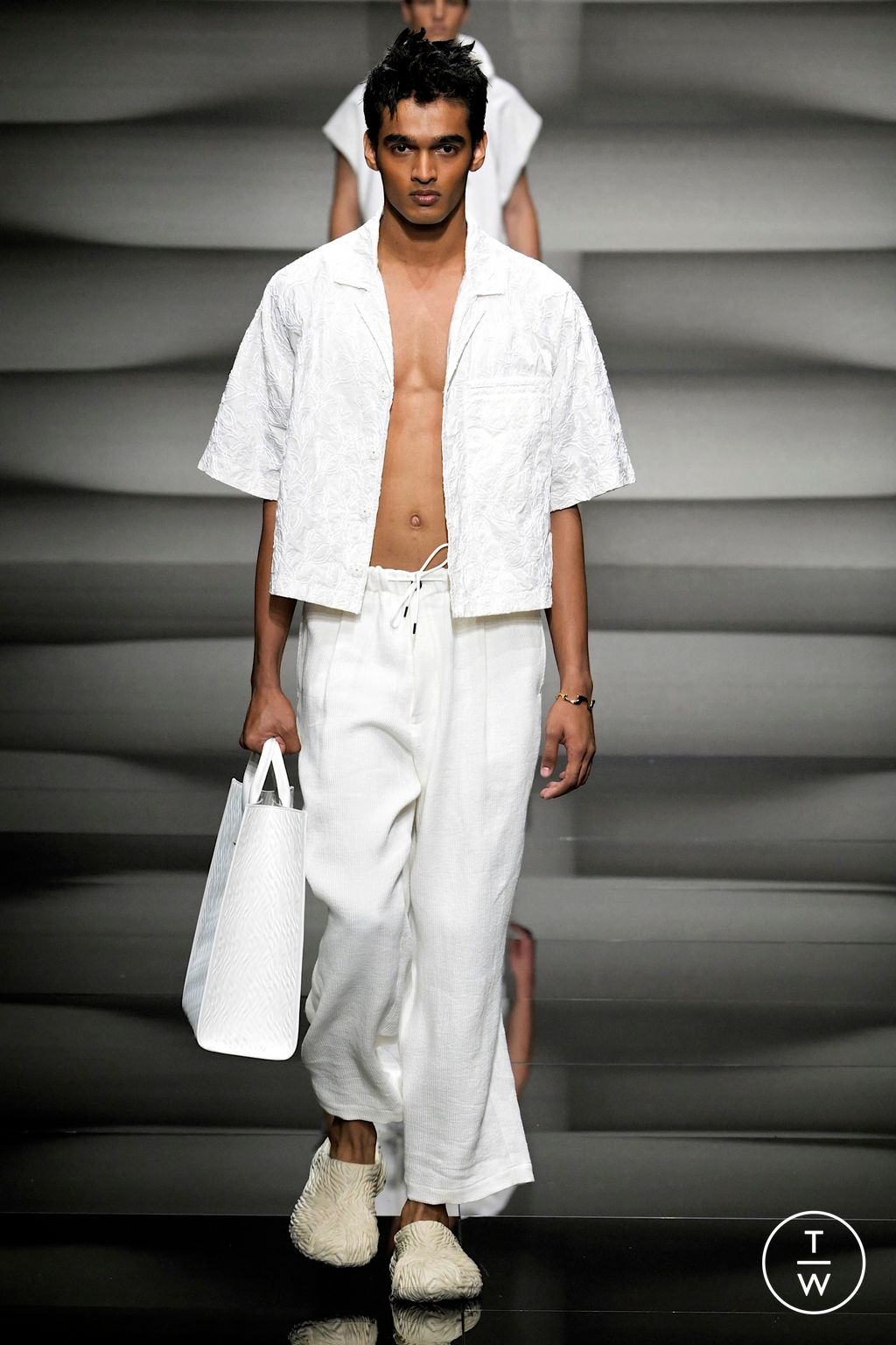Fashion Week Milan Spring/Summer 2023 look 87 from the Emporio Armani collection menswear