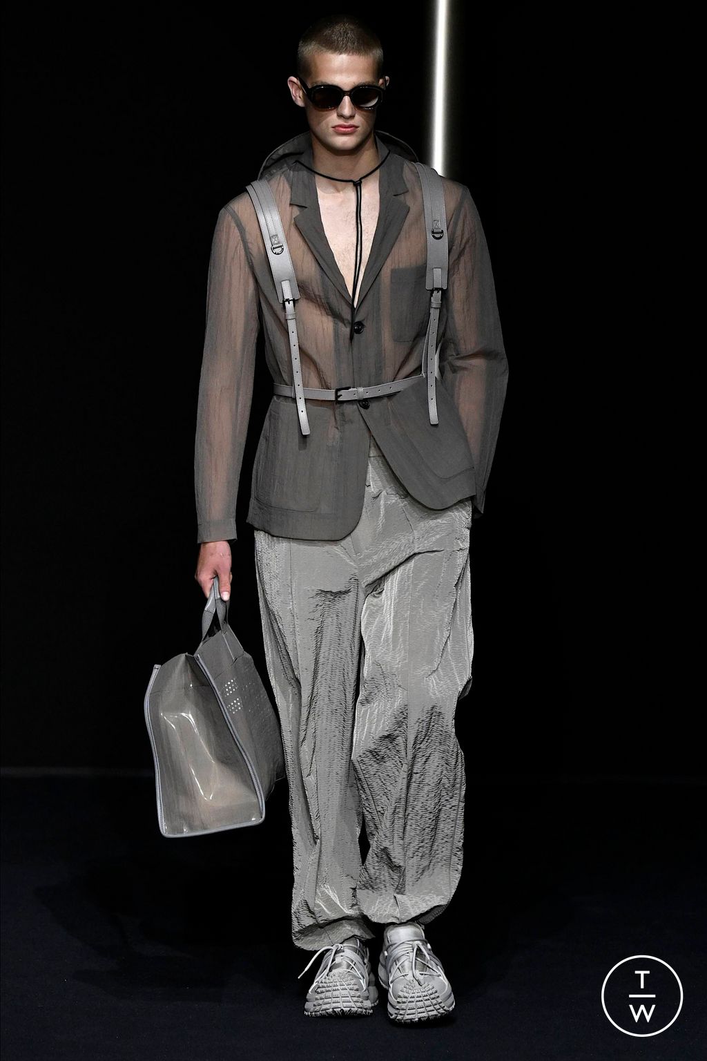 Fashion Week Milan Spring/Summer 2024 look 43 from the Emporio Armani collection menswear