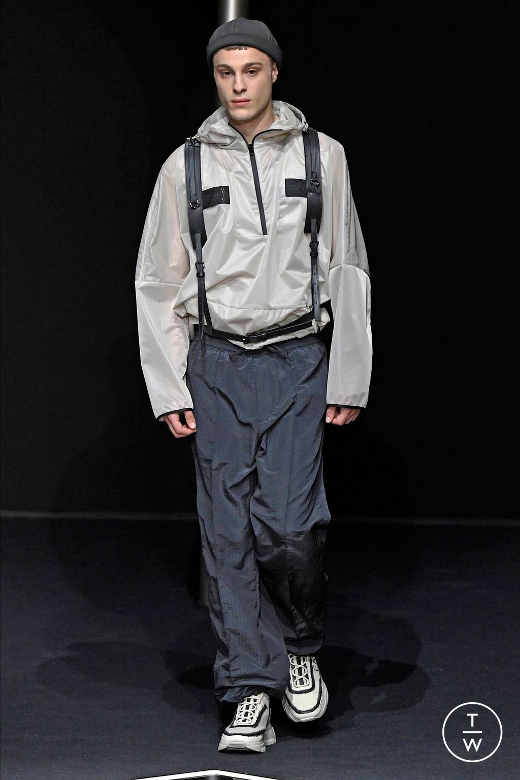 Fashion Week Milan Spring/Summer 2024 look 47 from the Emporio Armani collection menswear
