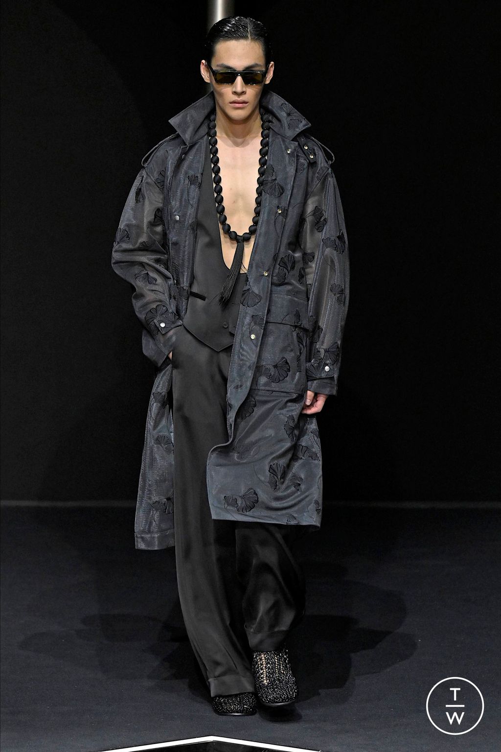 Fashion Week Milan Spring/Summer 2024 look 66 from the Emporio Armani collection menswear
