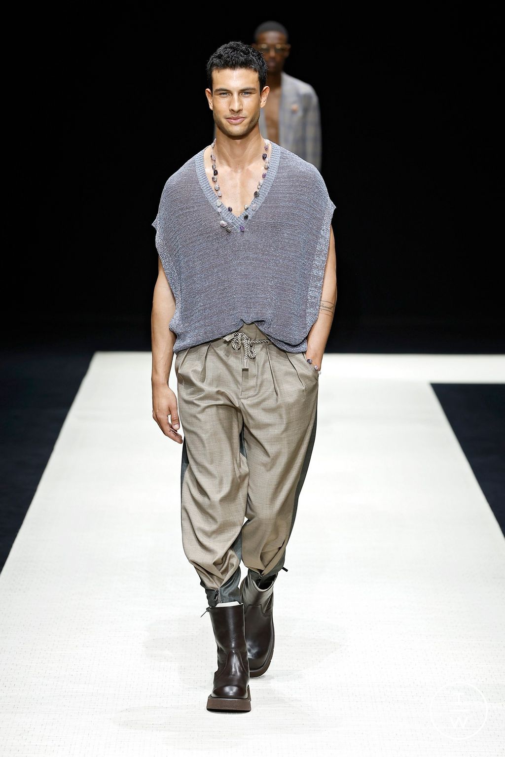 Fashion Week Milan Spring-Summer 2025 look 14 from the Emporio Armani collection menswear