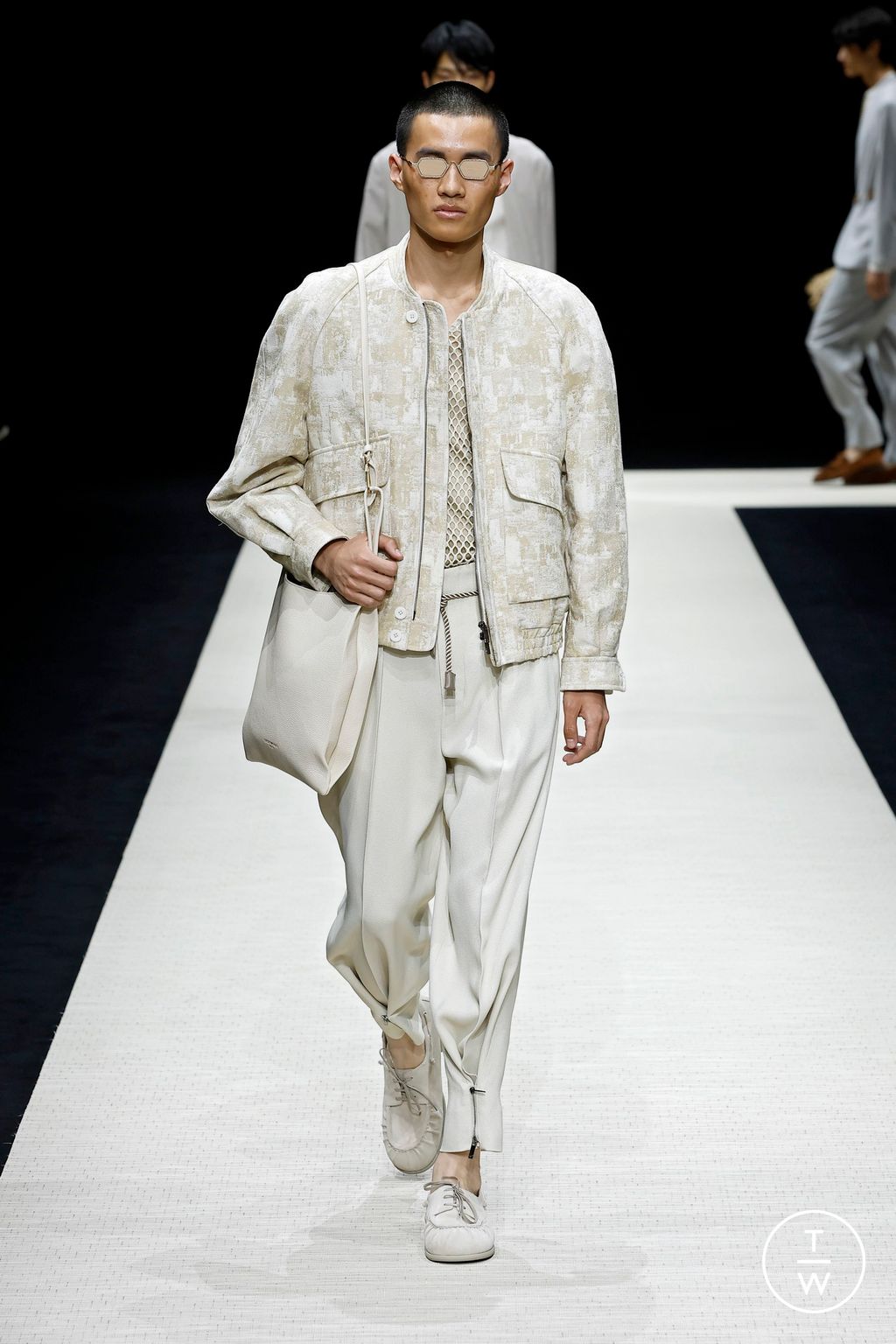 Fashion Week Milan Spring-Summer 2025 look 55 from the Emporio Armani collection 男装