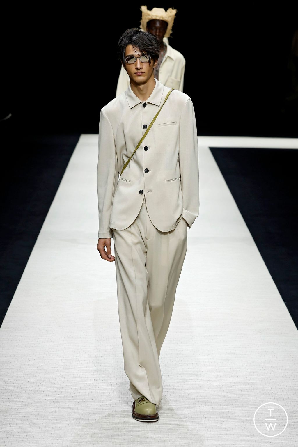 Fashion Week Milan Spring-Summer 2025 look 62 from the Emporio Armani collection 男装