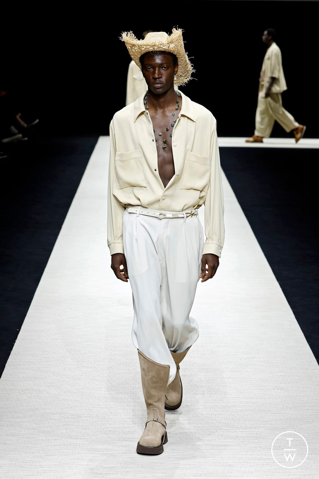 Fashion Week Milan Spring-Summer 2025 look 63 from the Emporio Armani collection 男装