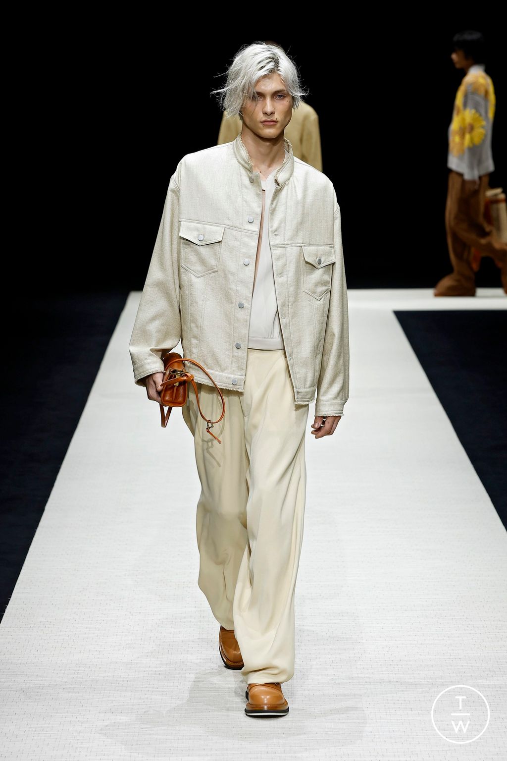 Fashion Week Milan Spring-Summer 2025 look 66 from the Emporio Armani collection menswear