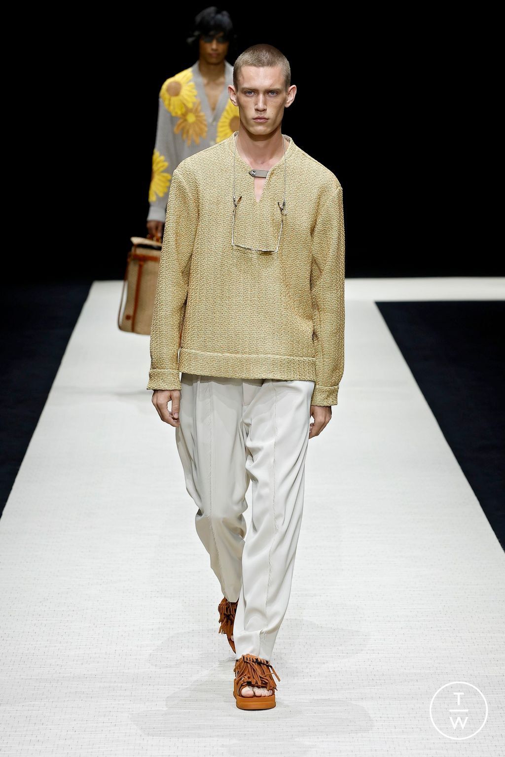 Fashion Week Milan Spring-Summer 2025 look 67 from the Emporio Armani collection 男装