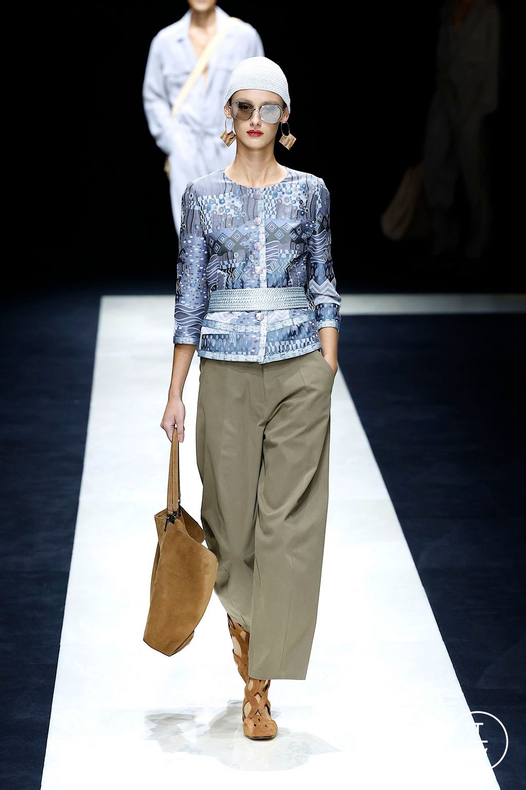 Fashion Week Milan Spring/Summer 2025 look 54 from the Emporio Armani collection womenswear