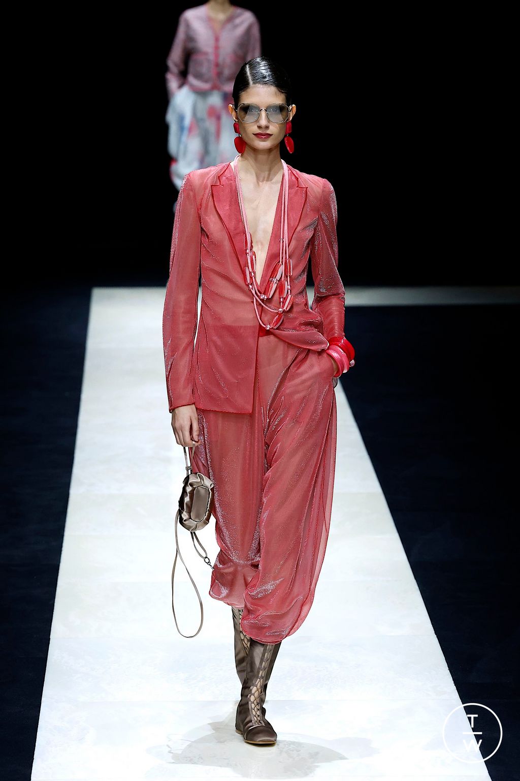 Fashion Week Milan Spring/Summer 2025 look 79 from the Emporio Armani collection womenswear