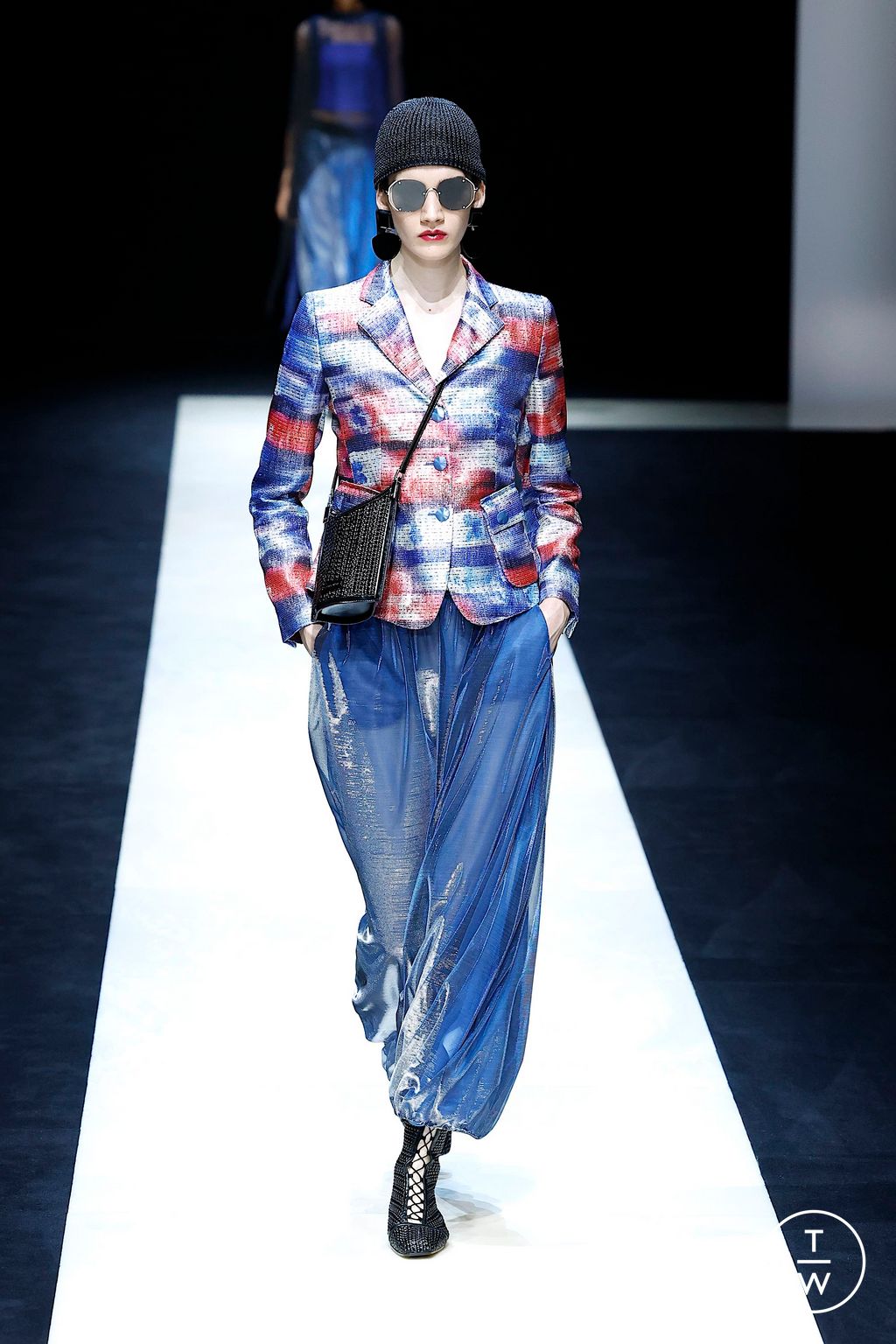 Fashion Week Milan Spring/Summer 2025 look 95 from the Emporio Armani collection womenswear