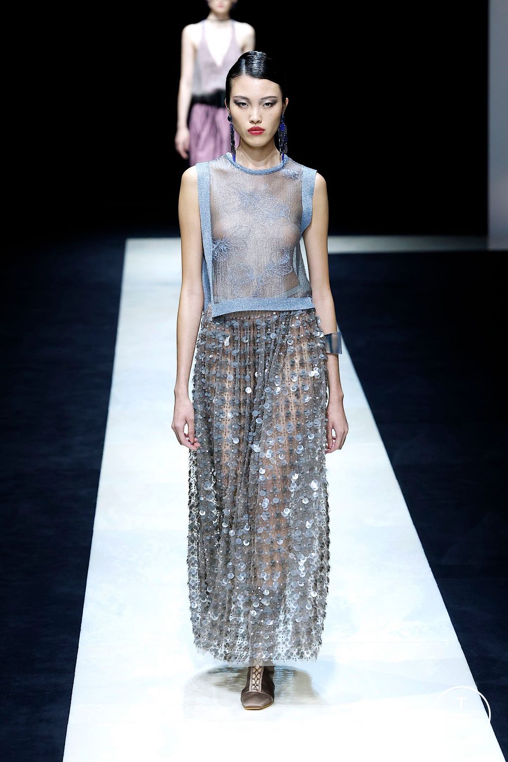 Fashion Week Milan Spring/Summer 2025 look 110 from the Emporio Armani collection womenswear