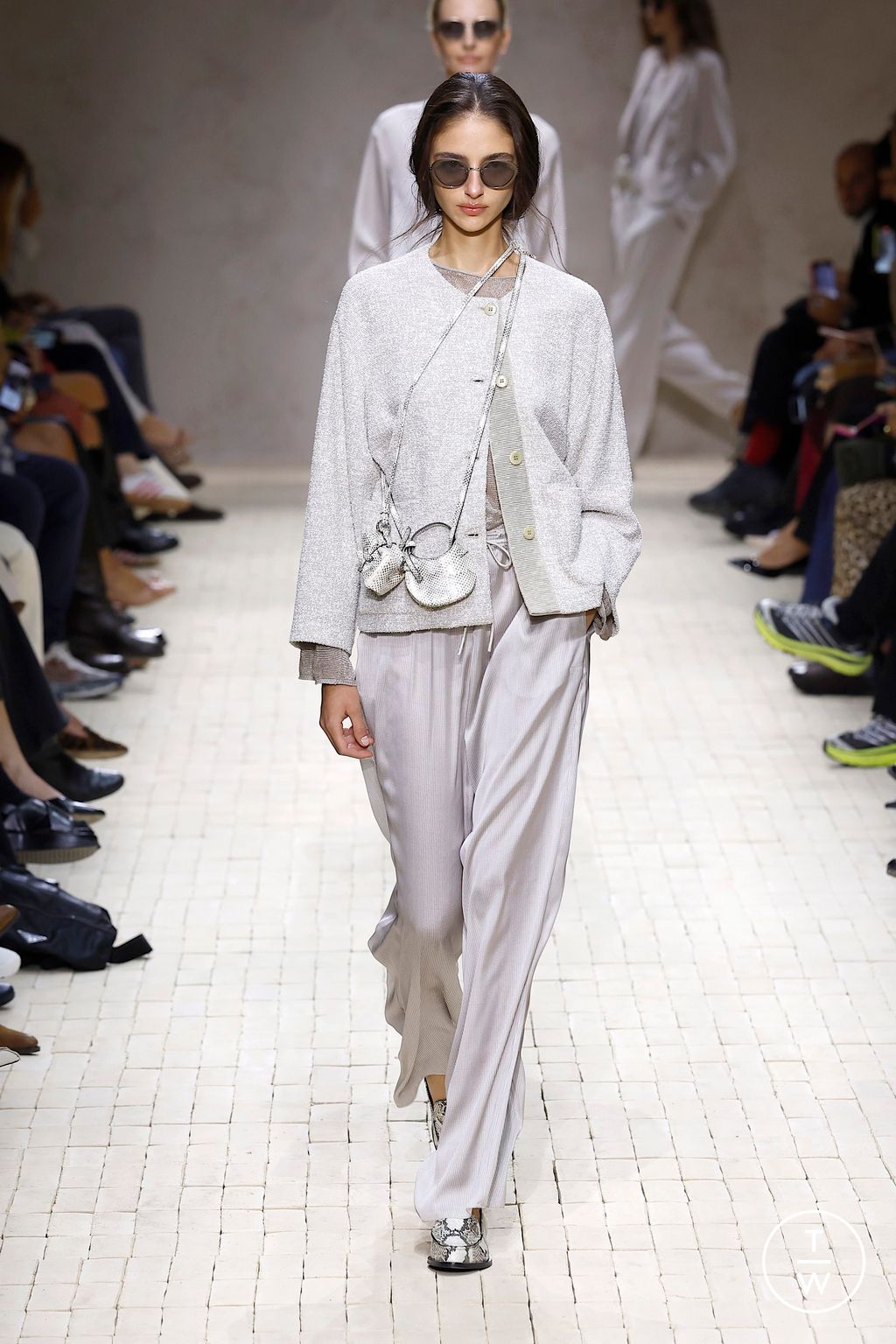Fashion Week Milan Spring/Summer 2026 look 10 from the Emporio Armani collection womenswear