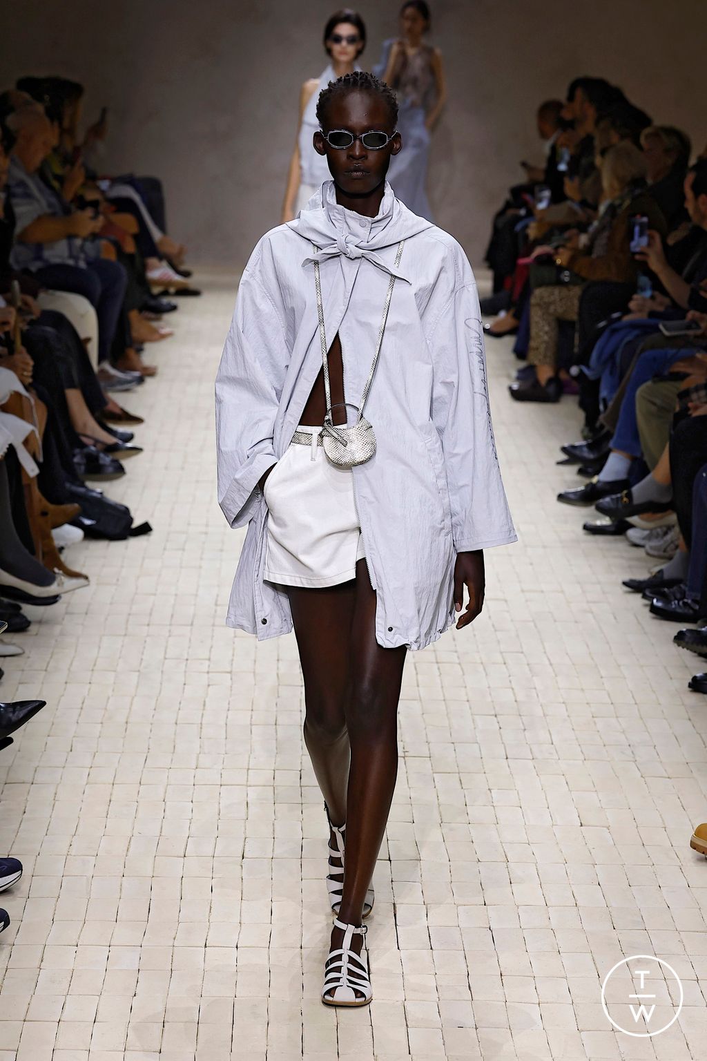 Fashion Week Milan Spring/Summer 2026 look 41 from the Emporio Armani collection womenswear