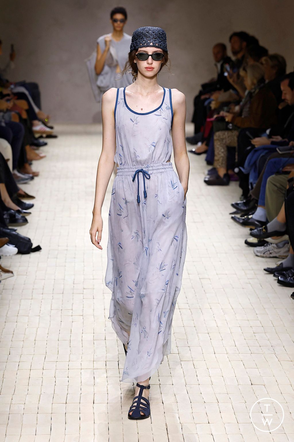 Fashion Week Milan Spring/Summer 2026 look 46 from the Emporio Armani collection womenswear