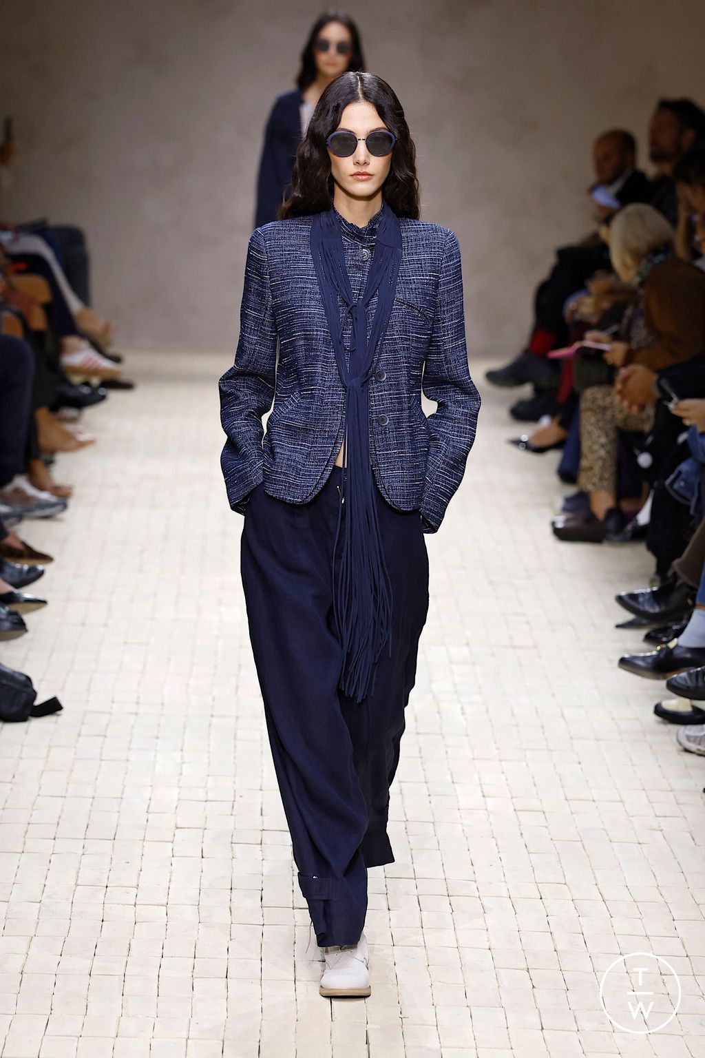 Fashion Week Milan Spring/Summer 2026 look 52 from the Emporio Armani collection womenswear