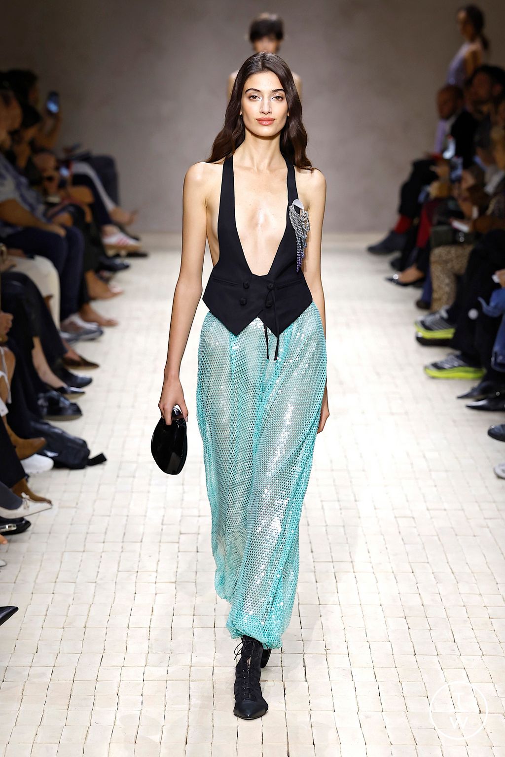 Fashion Week Milan Spring/Summer 2026 look 82 from the Emporio Armani collection womenswear