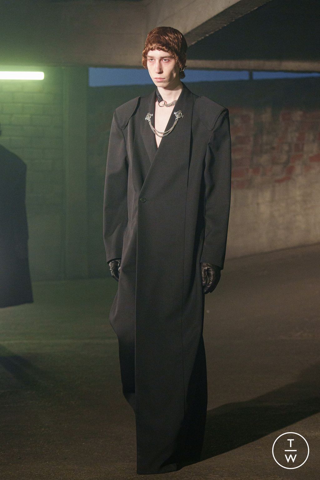 Fashion Week Paris Fall/Winter 2024 look 13 from the Enfants Riches Déprimés collection 女装