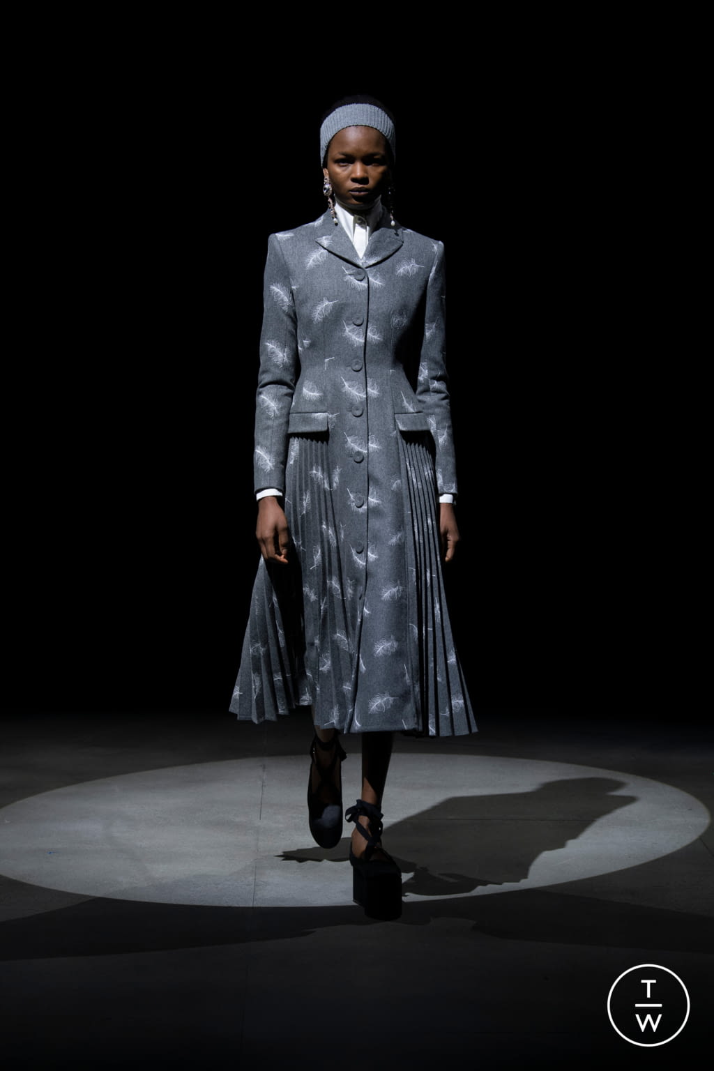 Fashion Week London Fall/Winter 2021 look 7 de la collection Erdem womenswear