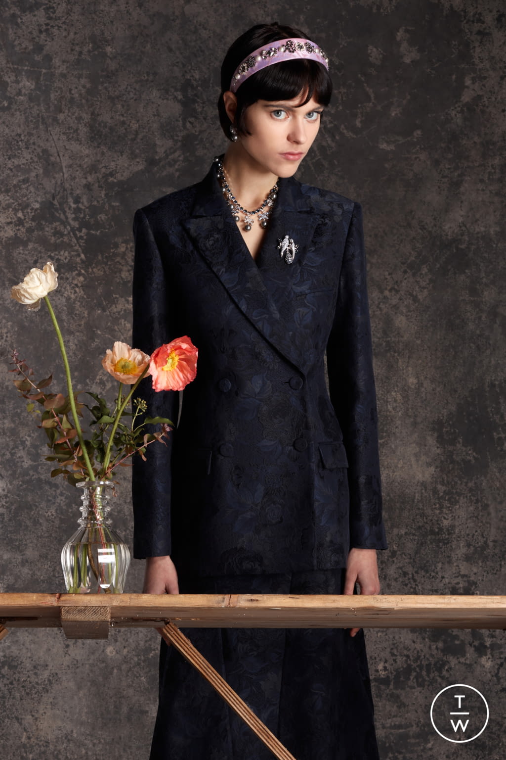 Fashion Week London Pre-Fall 2020 look 10 from the Erdem collection womenswear