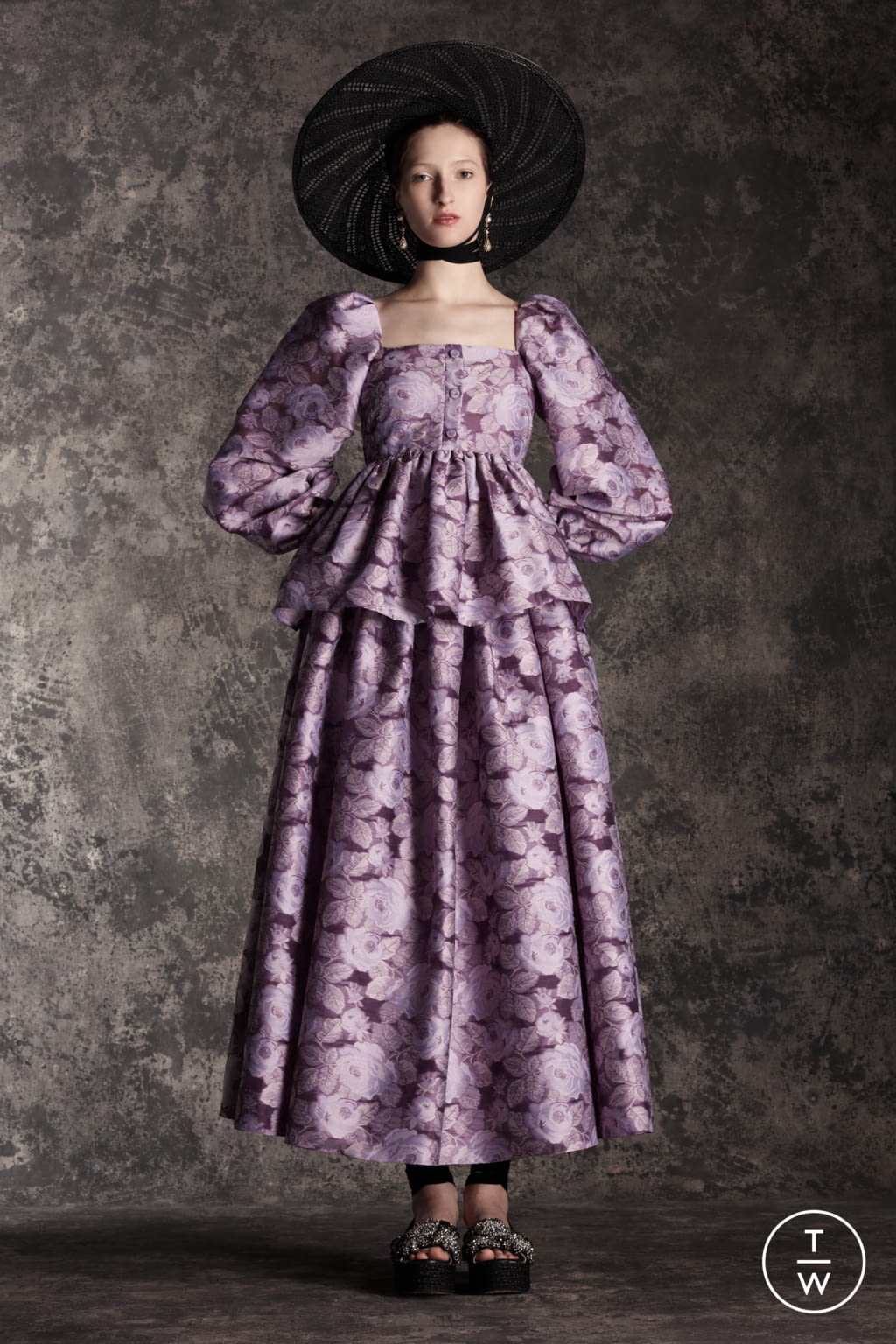 Fashion Week London Pre-Fall 2020 look 18 de la collection Erdem womenswear