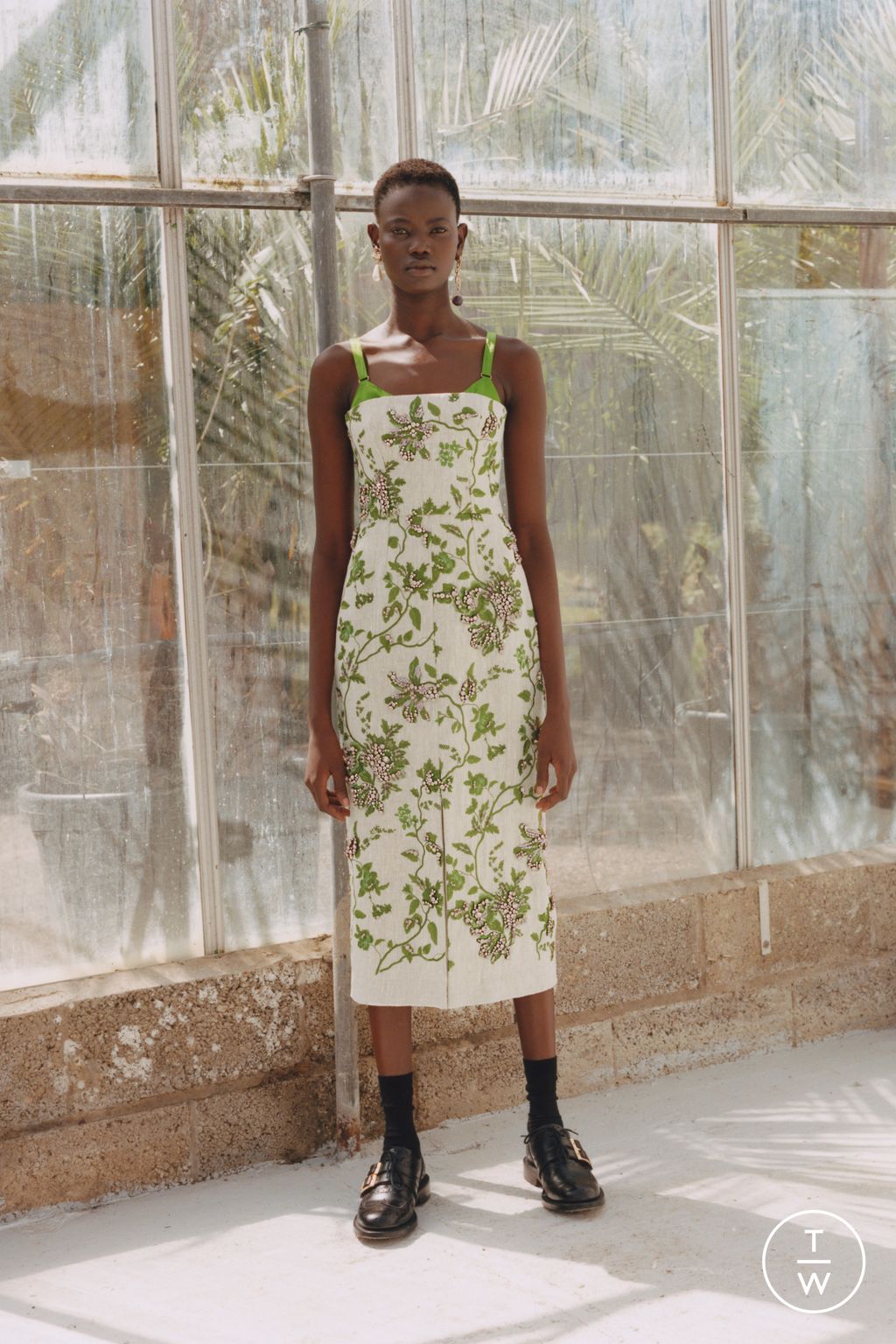 Fashion Week London Resort 2023 look 11 from the Erdem collection 女装