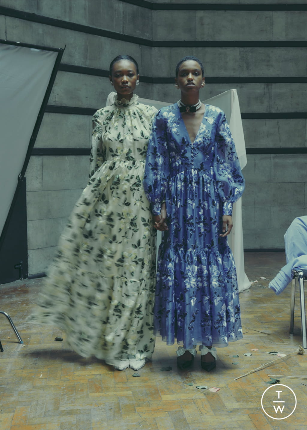Fashion Week London Resort 2020 look 25 from the Erdem collection 女装