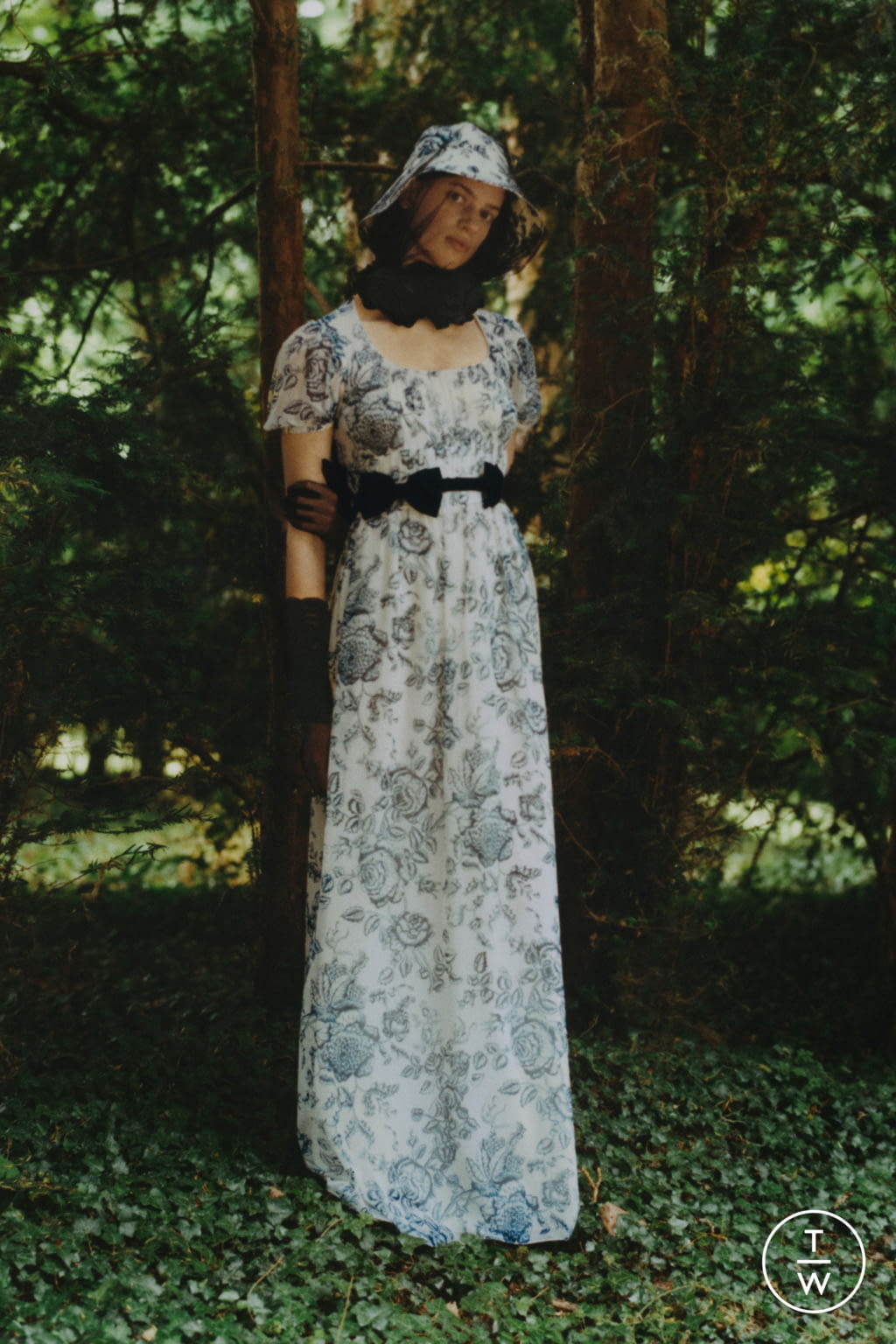 Fashion Week London Resort 2021 look 11 from the Erdem collection 女装