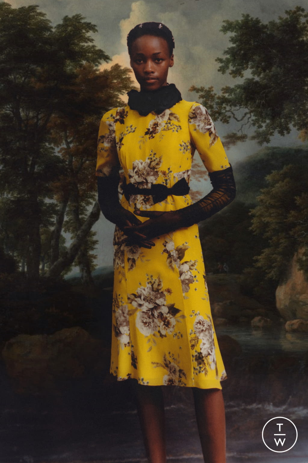 Fashion Week London Resort 2021 look 31 from the Erdem collection womenswear