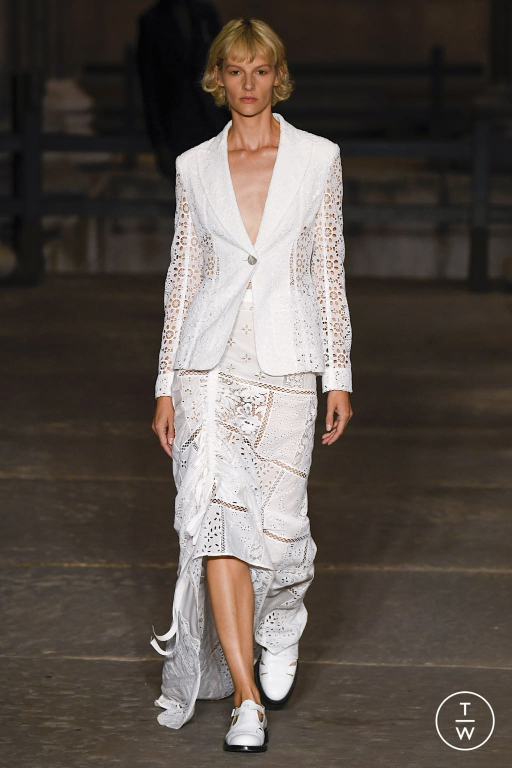 Fashion Week London Spring/Summer 2022 look 14 from the Erdem collection womenswear