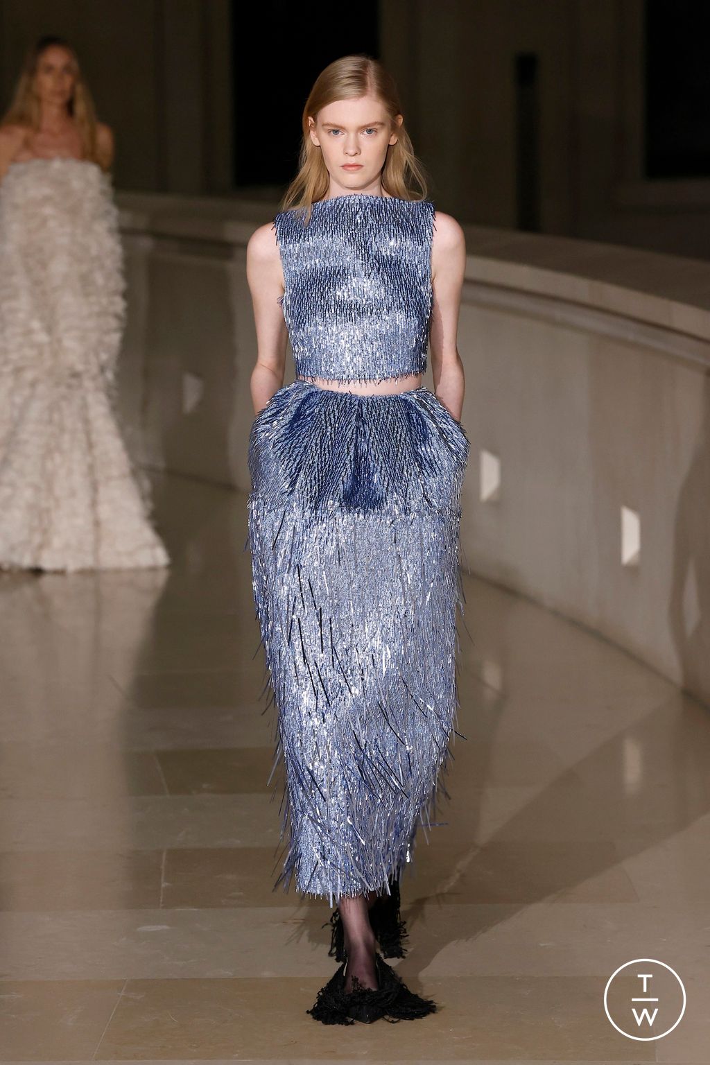 Fashion Week London Fall/Winter 2025 look 41 from the Erdem collection 女装