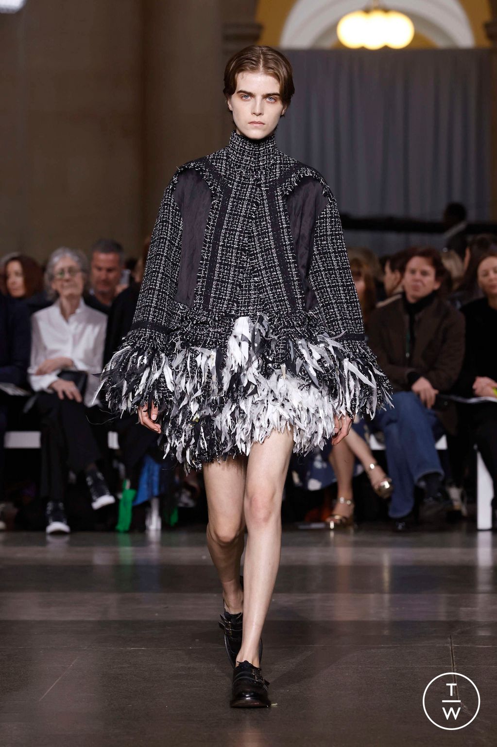 Fashion Week London Fall/Winter 2026 look 9 from the Erdem collection womenswear