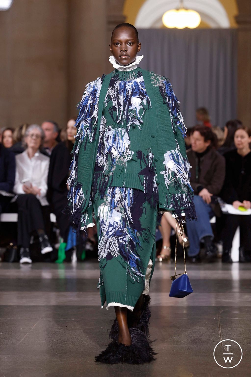 Fashion Week London Fall/Winter 2026 look 26 from the Erdem collection womenswear