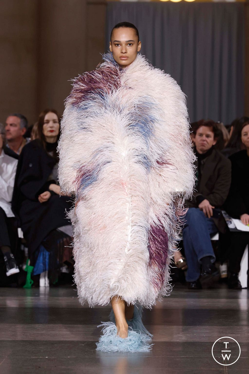 Fashion Week London Fall/Winter 2026 look 35 de la collection Erdem womenswear