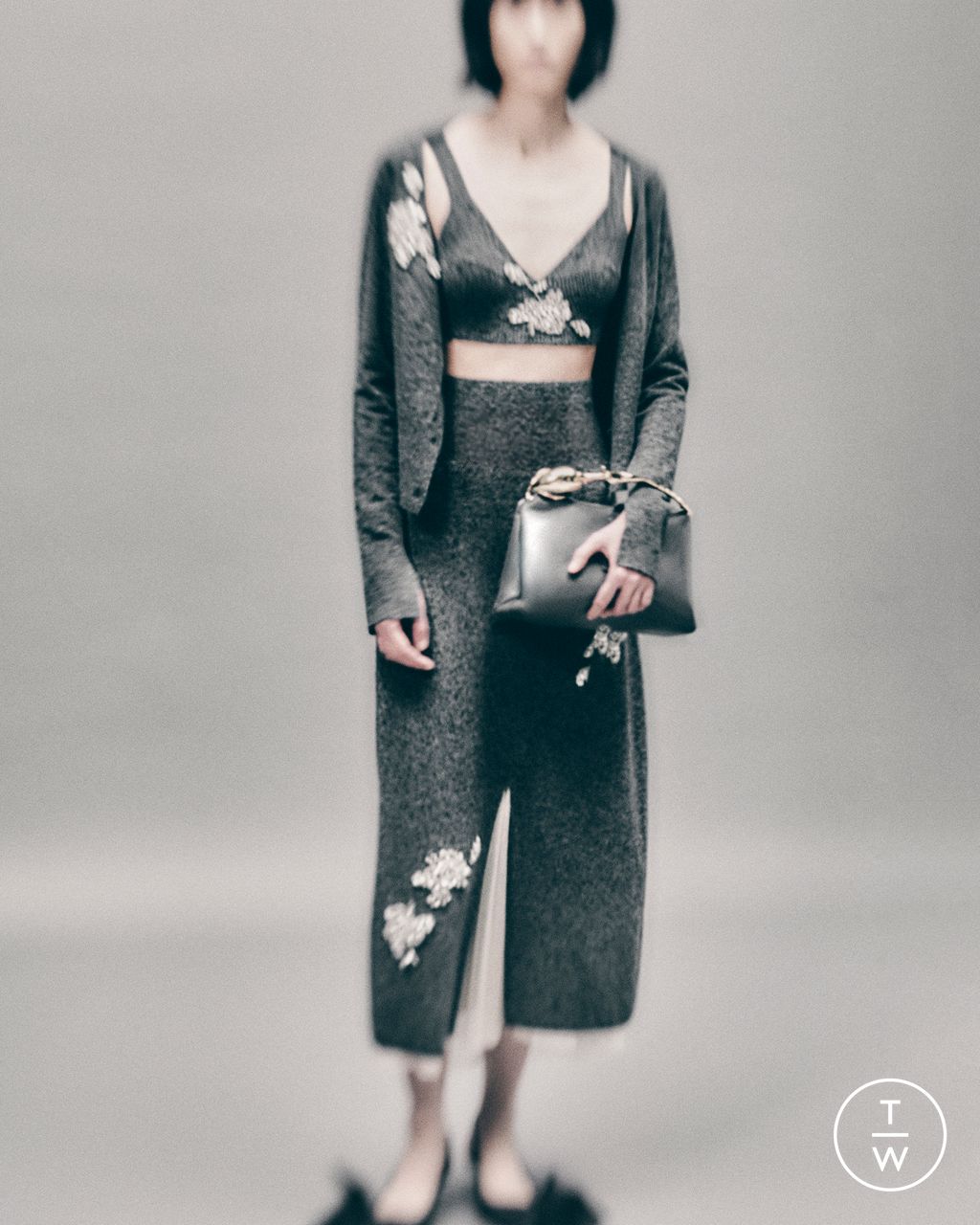 Fashion Week London Pre-Fall 2025 look 38 from the Erdem collection womenswear