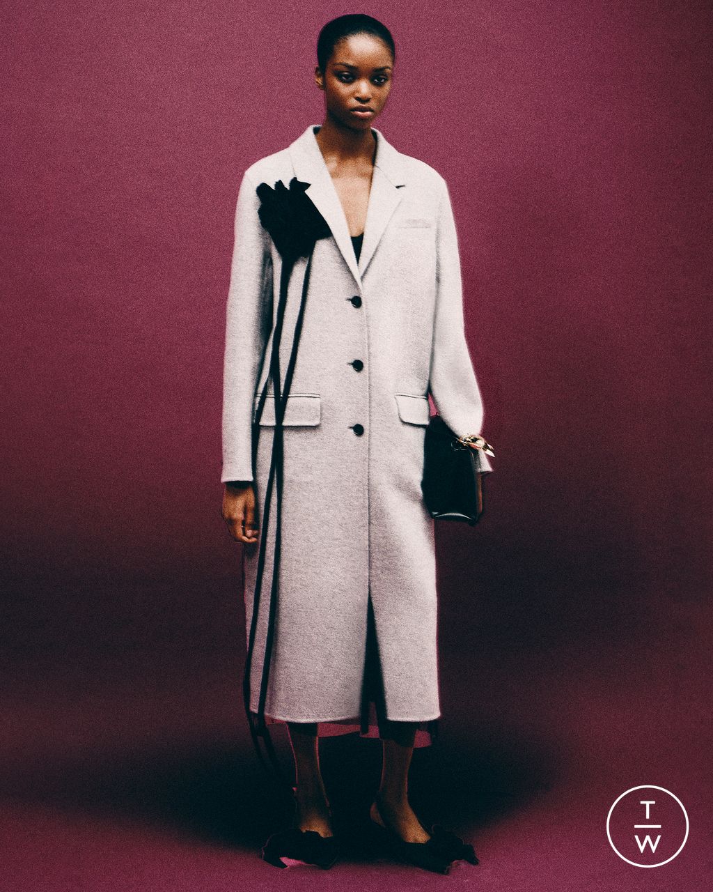 Fashion Week London Pre-Fall 2025 look 9 from the Erdem collection womenswear