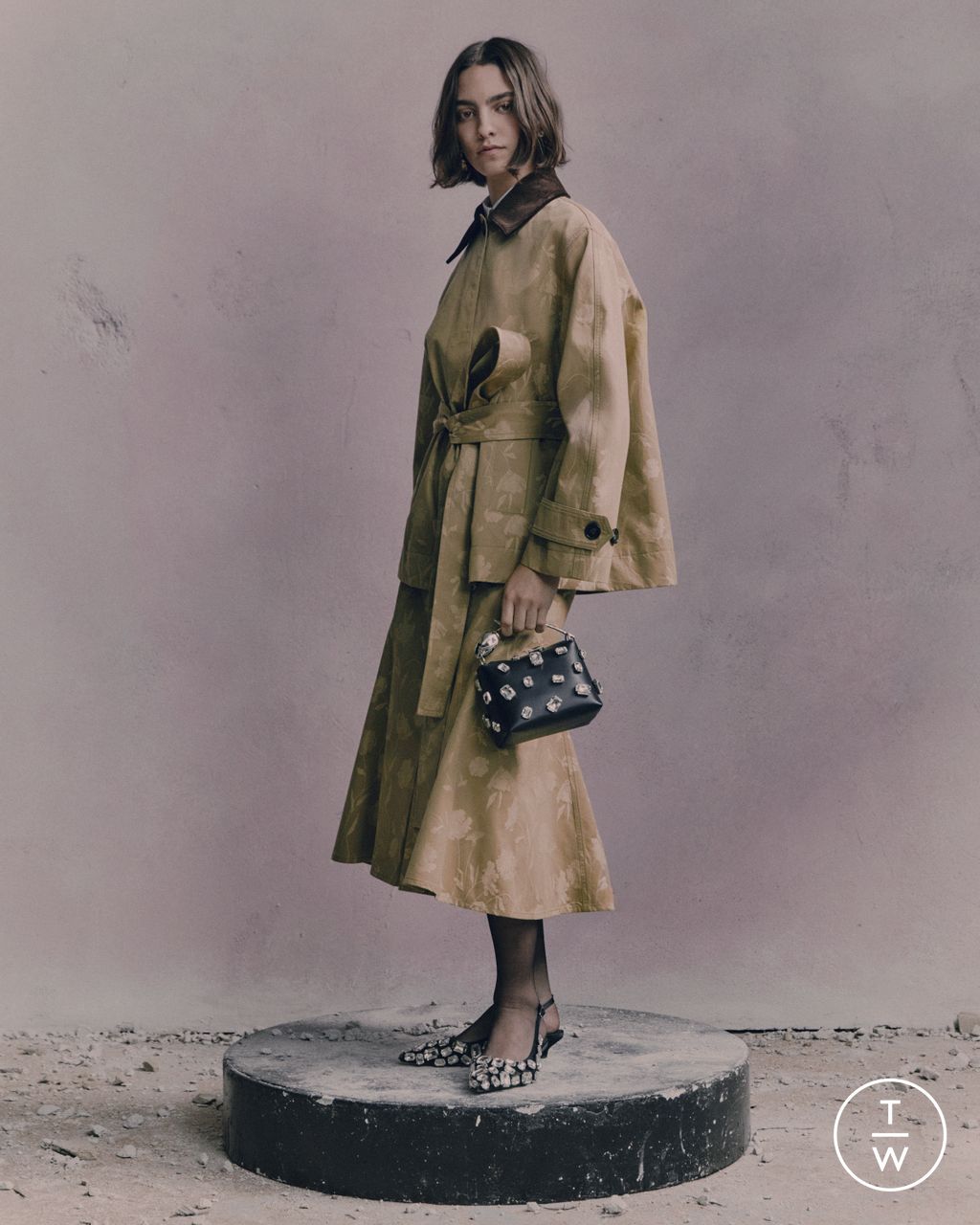 Fashion Week London Pre-Fall 2026 look 18 from the Erdem collection womenswear