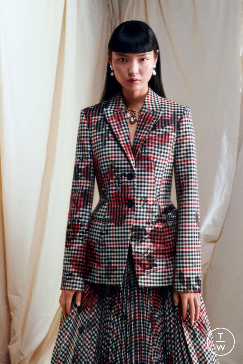 Fashion Week London Resort 2024 look 10 from the Erdem collection 女装
