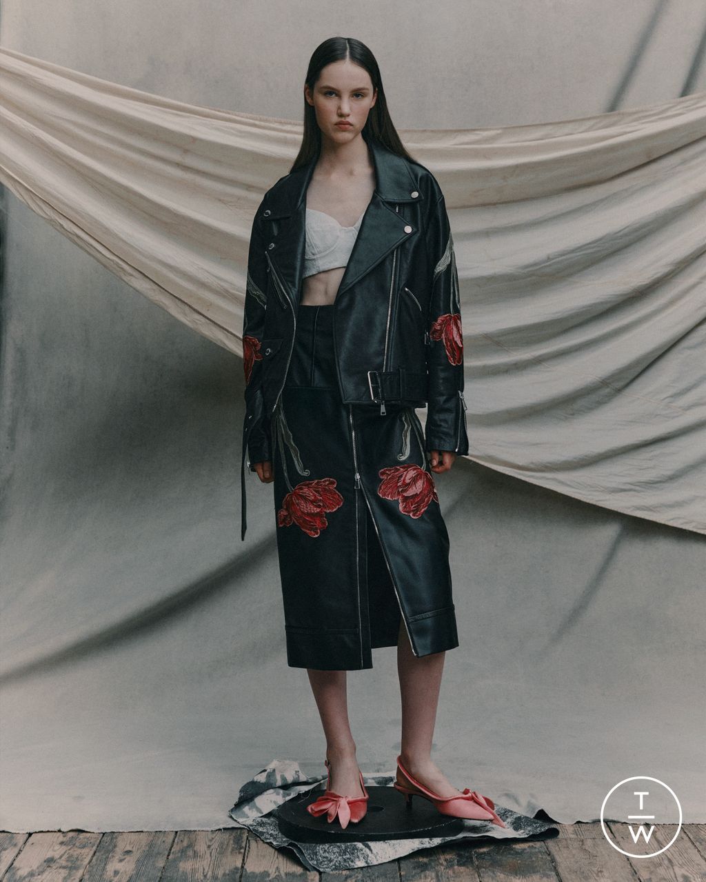 Fashion Week London Resort 2026 look 21 from the Erdem collection womenswear
