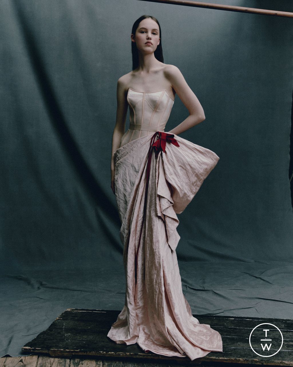 Fashion Week London Resort 2026 look 34 from the Erdem collection womenswear