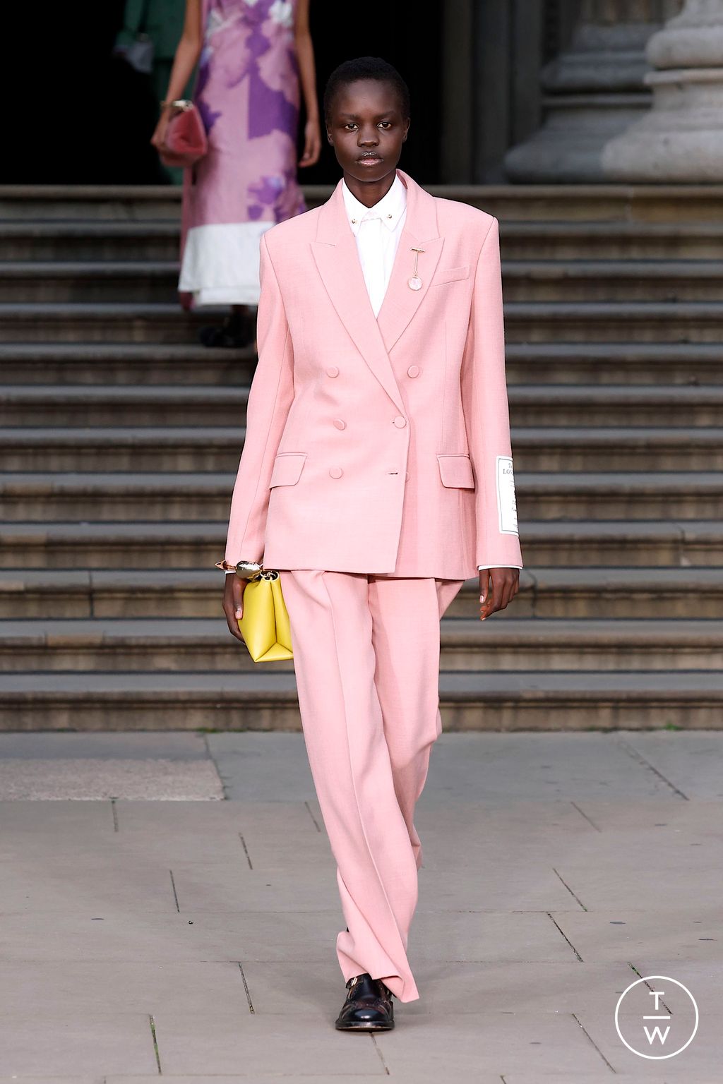 Fashion Week London Spring/Summer 2025 look 13 from the Erdem collection womenswear